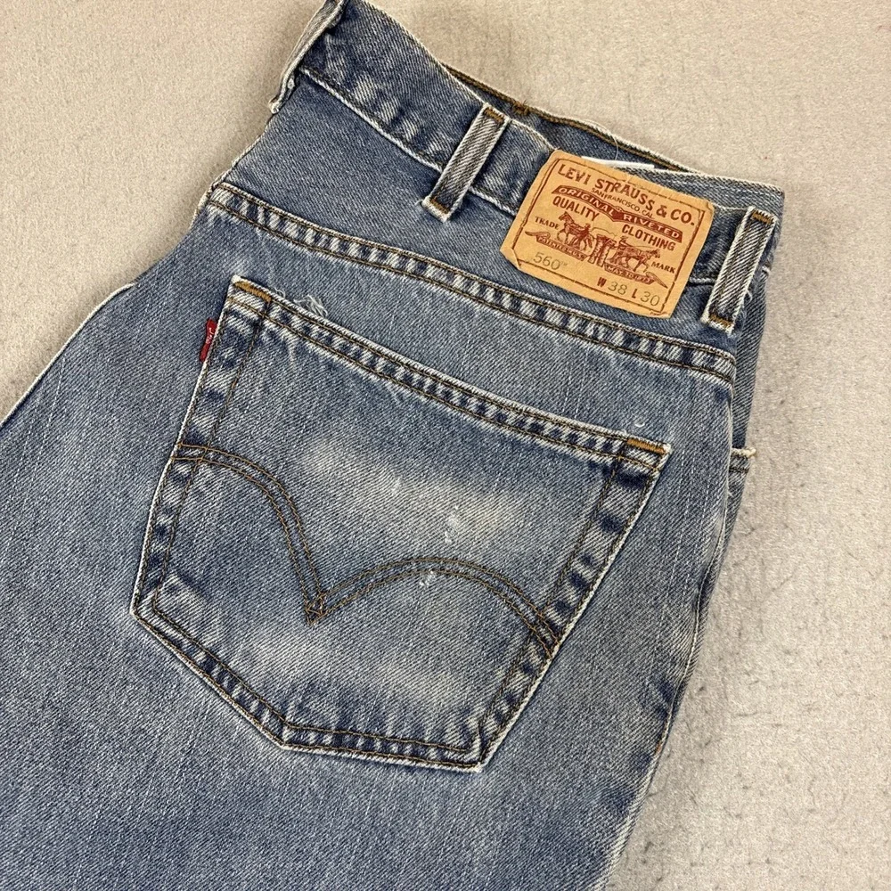 Vtg Y2K Levi's 560 Loose Fit Tapered Leg Jeans Men 38x30 Blue